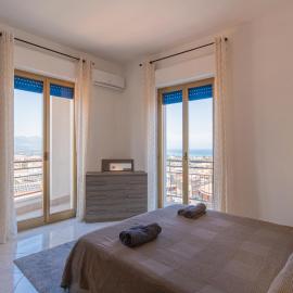 Belvedere dell Etna - Ampio Appartamento con vista Mare e Taormina