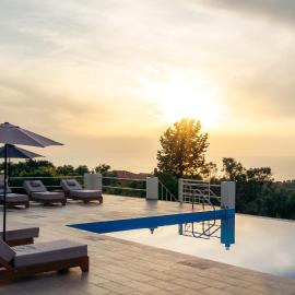 Villa Erato, hotel a Tsoukaladhes