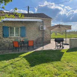 Le P'tit Gîte, hotel v destinaci Pellegrue