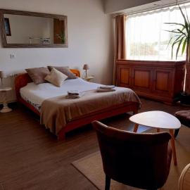 Beau logement proche plage et centre-ville, hotel in La Tranche-sur-Mer