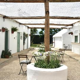 Alojamiento rural CASAPIÑA, hotelli kohteessa Conil de la Frontera