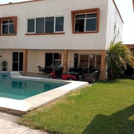 Increible casa en renta en Cocoyoc Morelos, hotel Cocoyocban