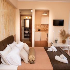 Argo Studios, hotel in Giosonas
