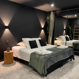 Spa & Love Exotic - Balnéo - Sauna - Parking, hotel v destinaci Clermont-Ferrand