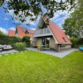 Vakantiewoning Sneekermeer, huur sloep of zeilboot mogelijk