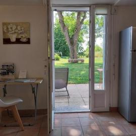 Le Gîte Les Grives, hotel a Villers-Carbonnel