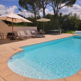 Gîte élégant au calme, hotell i Mazan