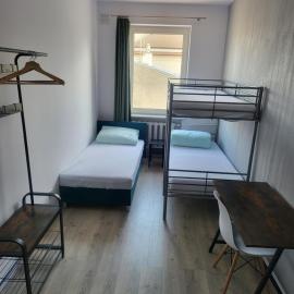 Rooms4Rest Wiertnicza - Private rooms for tourists, hotel in Warsaw