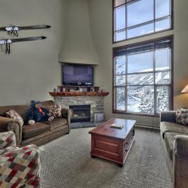 Trappers Landing #27, hotel en Sun Peaks