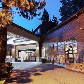 Empeiria High Sierra Hotel, hotel din Mammoth Lakes