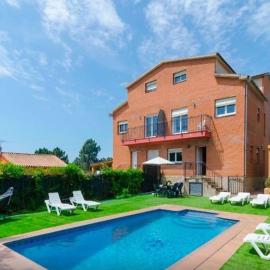 Bravaholidays-601-Lloret Park 1, hotel in Vidreres