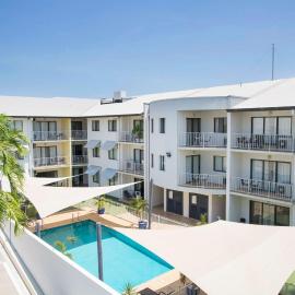 Metro Advance Apartments & Hotel