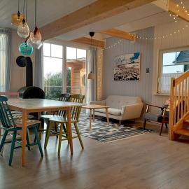 Annemarie Zerpenschleuse - Schwedenhaus mit Künstler-Charme und Sauna, hotel a Zerpenschleuse