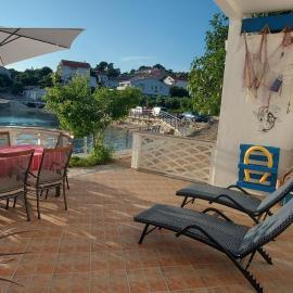 Kuća Ugor, hotel sa Lun