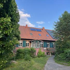 Forsthaus Neudorf - Gartenblick, hotelli kohteessa Harzgerode