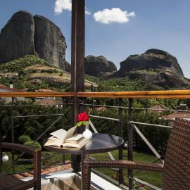 Hotel Meteoritis – hotel w Kalambace