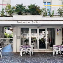 B&B Residence Sorriso, hotel in Cattolica