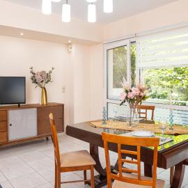Niovi Luxury Apartment