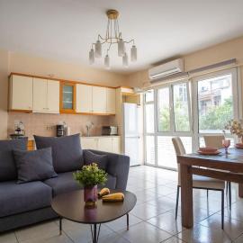 Thetis Luxury Apartment