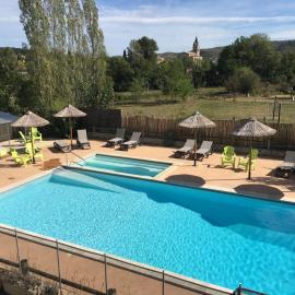 Le Cosi Cool Douce Family, hotel i Joyeuse
