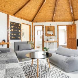 Best View Chillout Cabin In Eco Village Klil, hotel i Clil