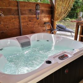 maison avec jaccuzi privatif
