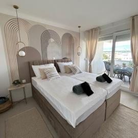 Luxury apartment Golden Mint, hotel in Novalja
