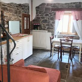 Casa Vacanza Contado Latino โรงแรมในBelmonte del Sannio