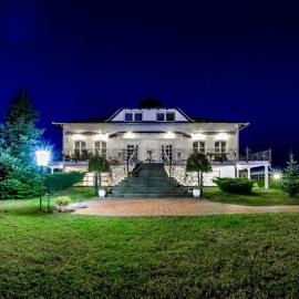 Prenočište Villa Ivanić, hotel in Josipovac