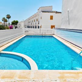 Espanhouse Alina, hotel in Orihuela Costa
