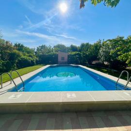 CASA RURAL DOÑA LUCINDA โรงแรมในอัลบาเซเต