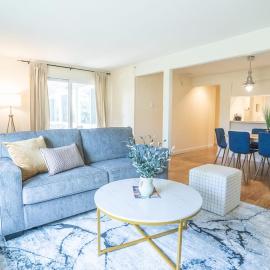 Viesnīca Spacious 2B2B Condo near downtown & Microsoft pilsētā Redmonda