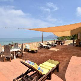 2 Bedroom Awesome Apartment In Trappeto, hotel a Trappeto