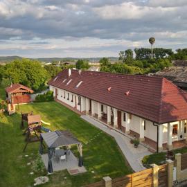 FARMAOBECKOV sk, hotel a Obeckov