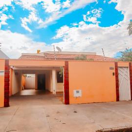 Aconchego - Casa 3/4 - ar condicionado nos 3/4 -garagem