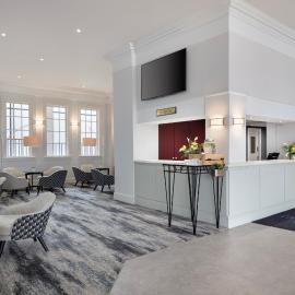 Delta Hotels by Marriott Heathrow Windsor, хотел в Уиндзор