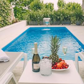 Villa Ardura - island holiday residence **** Bol. Island Brač, hotel v Boli