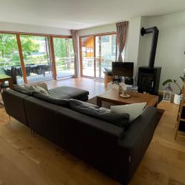 Wunderschöne Wohnung am See mit Sauna & Whirlpool
