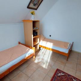 Malom Tavi Vendégház Tapolca, hotel v destinácii Tapolca