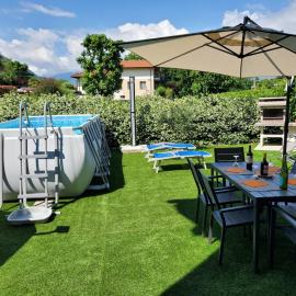 A Due Passi dal Lago, hotel in Colico