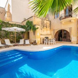 Tranquil Gozo Farmhouse