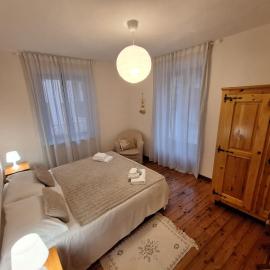 La casa di Nonno Renzo, khách sạn ở Acceglio