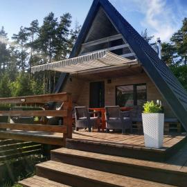 Kaszuby domek nad jeziorem, las, grill, ognisko, taras, 6 osób, hotel en Bożepole Królewskie