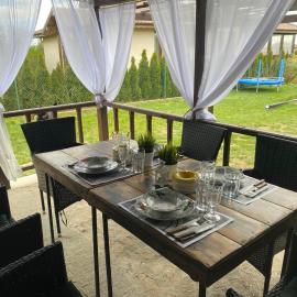 The Green Line house, hotel a Krapets