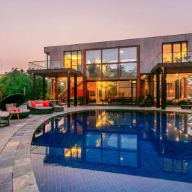 StayVista's Pranaam - 6BHK Villa with Bar & Alfresco Dining