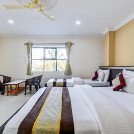 COMFORT DELUXE STAY - NEAR AlRPORT – hotel w mieście Ćennaj