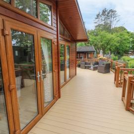 8 Waterside Wood