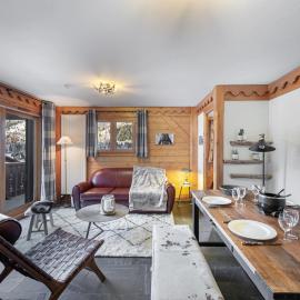 Appartement 4 pers proche pistes Méribel avec piscine - FR-1-566-53