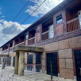 Apartamentos a 200m do centro - Hospedaria Villa da Pedra
