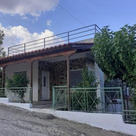 Olivenhainhaus / Eleonas, hotelli kohteessa Asopós